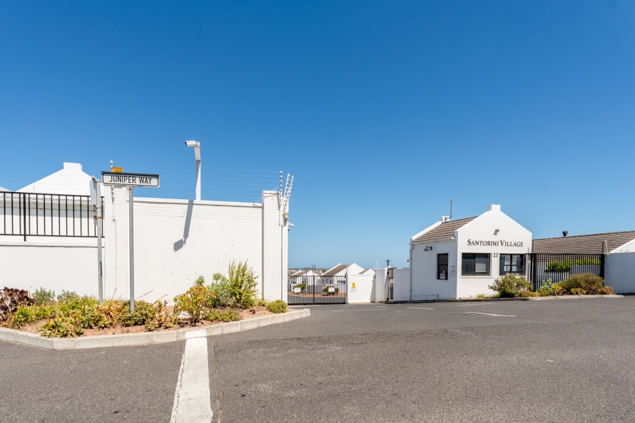 To Let 2 Bedroom Property for Rent in Fish Hoek Western Cape